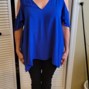 Cold shoulder top